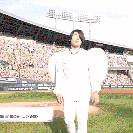 yYxpxA.gif