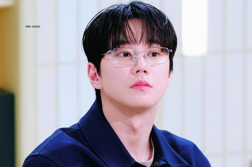 yZMQQC.gif