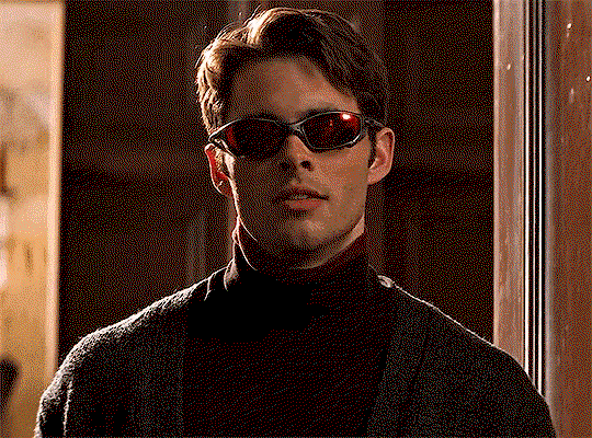 yZSmjL.gif