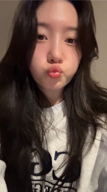 yZpzIi