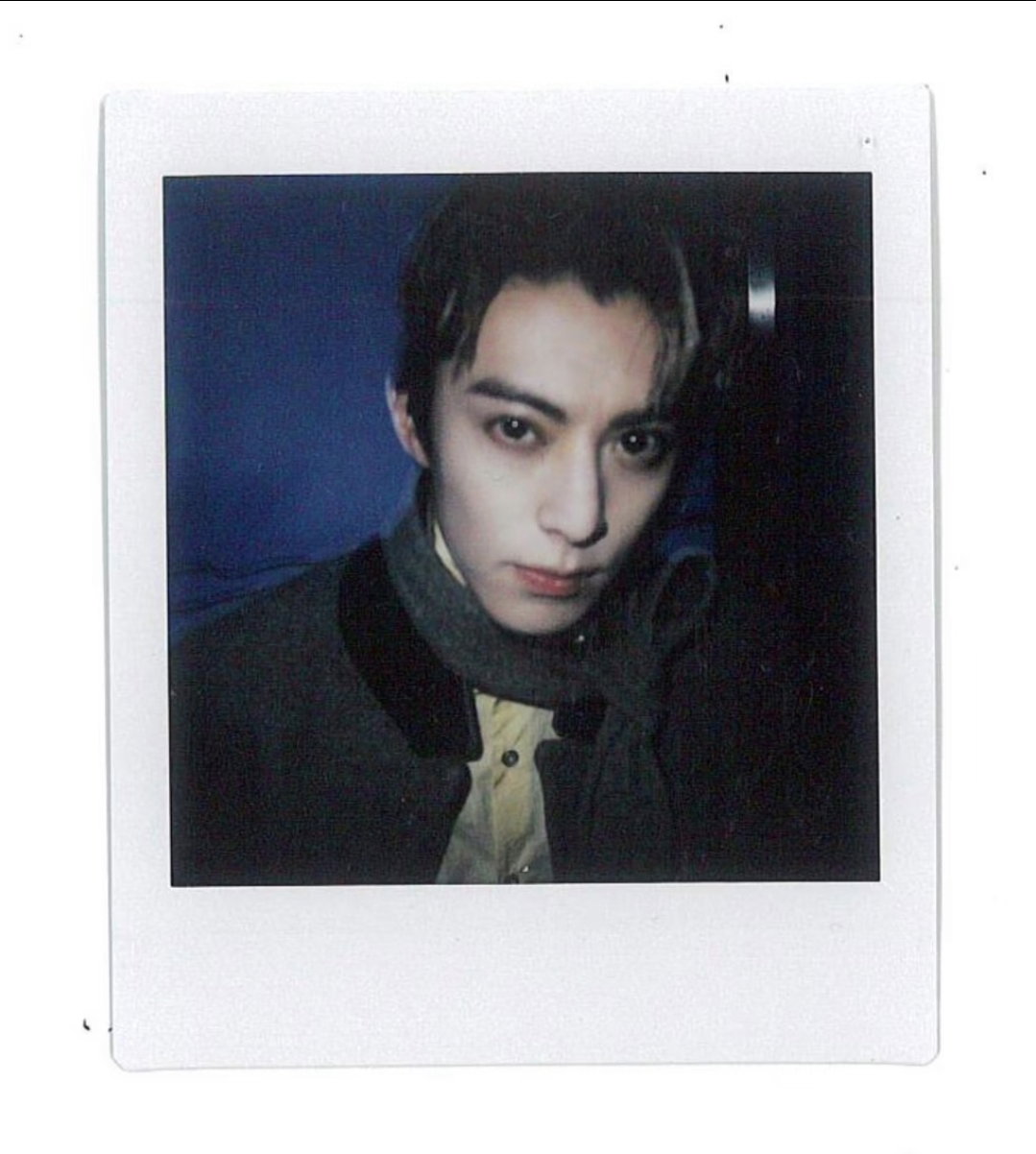 yawJsF