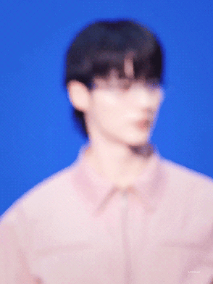 ybWWjF.gif