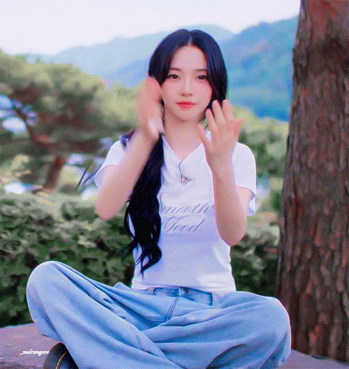 ylrAwk.gif