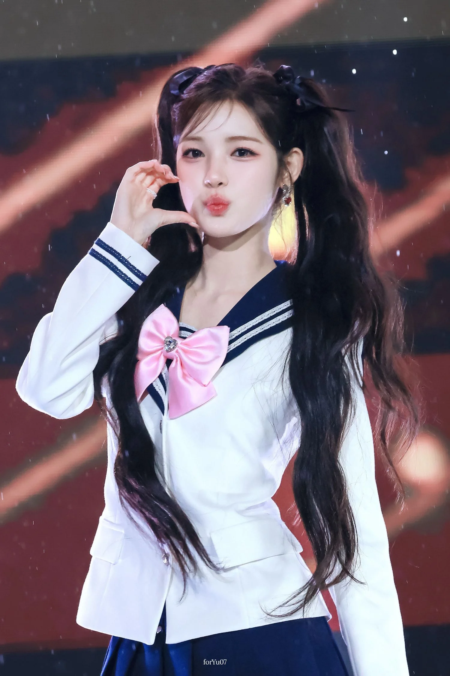 yqfnUe