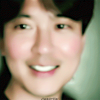 yqrPmy.gif