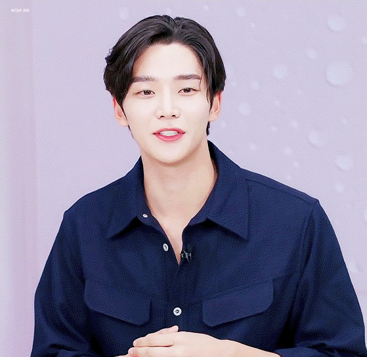 yuMrRx.gif