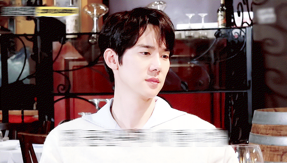 yuNwaS.gif