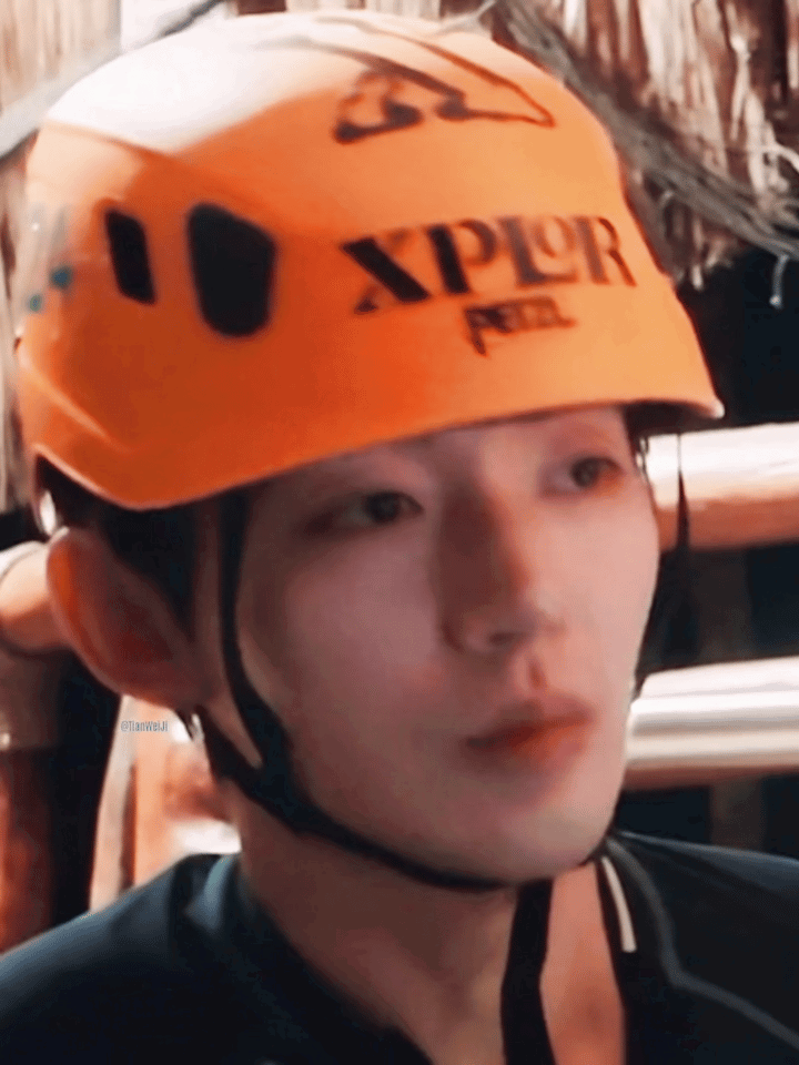 yxmLeh.gif