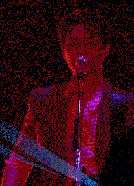 zFmNeD.gif