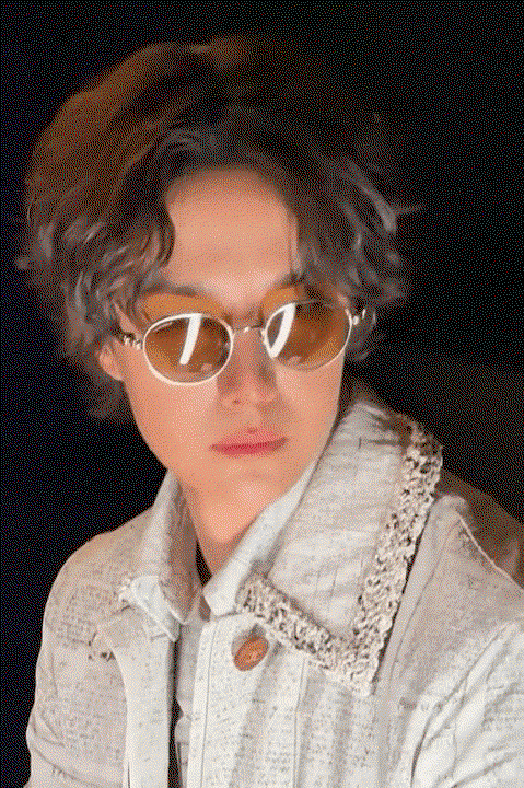 zSjijh.gif
