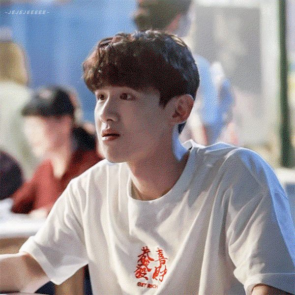 zUNQSY.gif