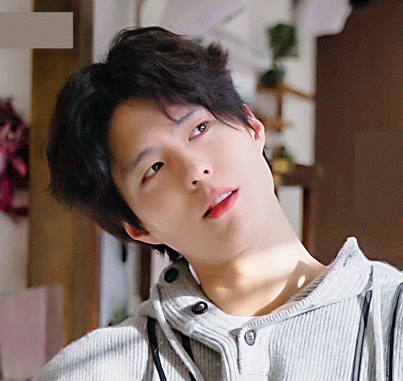 zYBYEy.gif