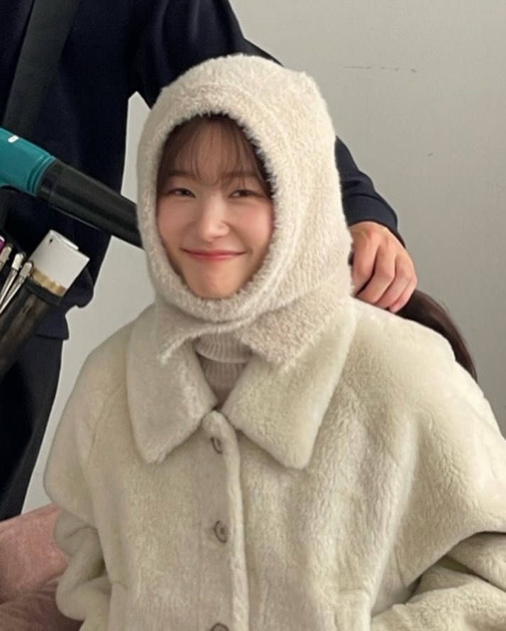 더쿠 - 정채연 인스타그램 업로드