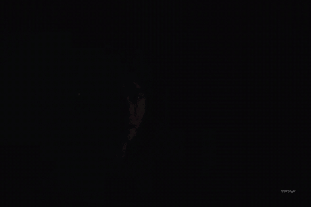 zdXsYC.gif