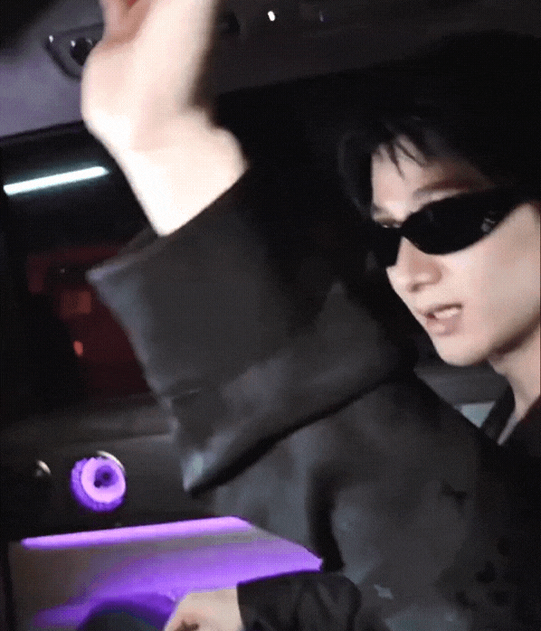 ziWMJu.gif