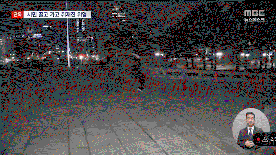 zrcWTb.gif