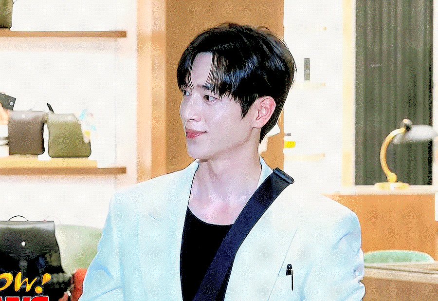 zunuAJ.gif