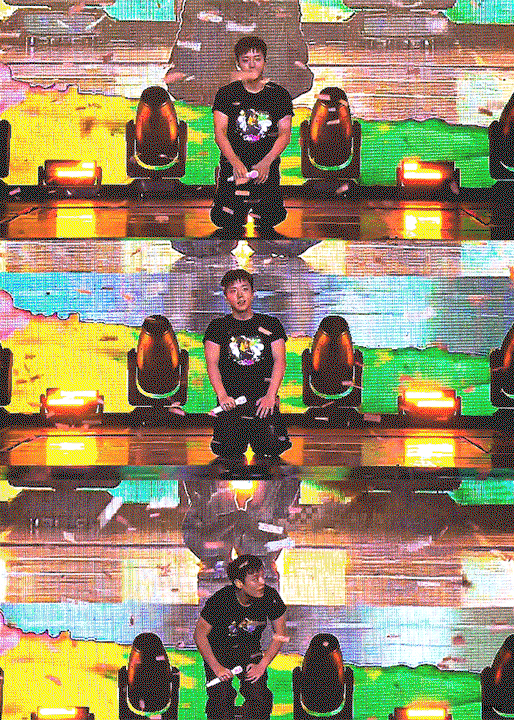 zxNBQb.gif